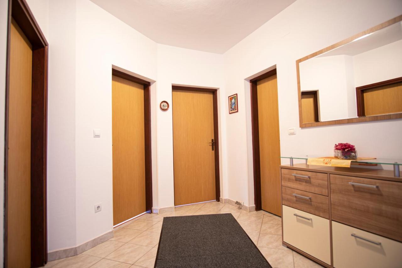 Apartman Luka فاجانا المظهر الخارجي الصورة